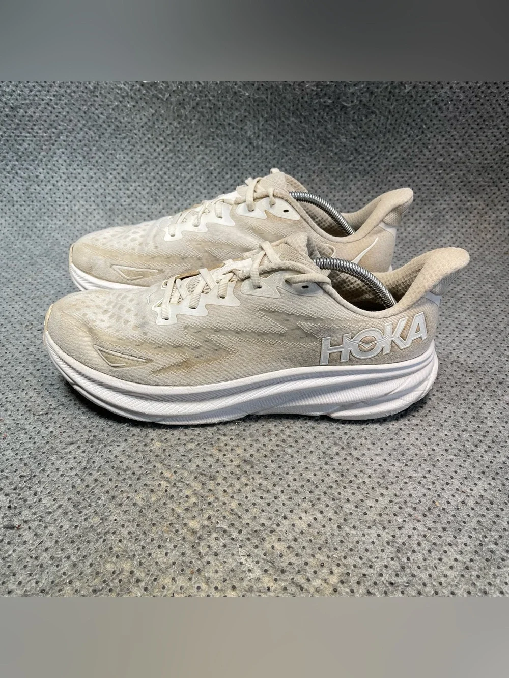 Hoka One One Clifton 9 Running Shoes Size 11.5 Women’s